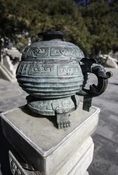 Bronze tripod (Ding) Stock Photos