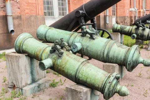 Bronze trunks of ancient cannons. Foto stock