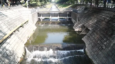 A brook, in Shenzhen, China Vídeos de archivo 43969987