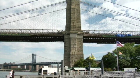 Brooklyn Bridge 2 pan Video stock 196501