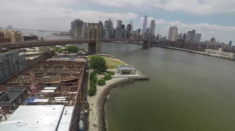 Brooklyn Bridge Aerial Video stock 52210476