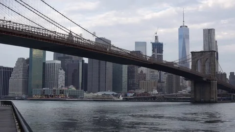 Brooklyn Bridge and New York city skyline in a cloudy afternoon Stock Footage 72382053