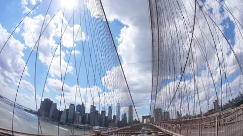 On the Brooklyn Bridge Vidéo 76918502