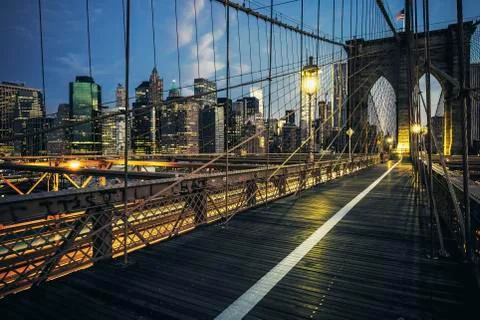 Brooklyn Bridge by night Stock Photos