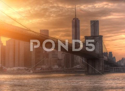 Brooklyn Bridge in NYC Stock Photos