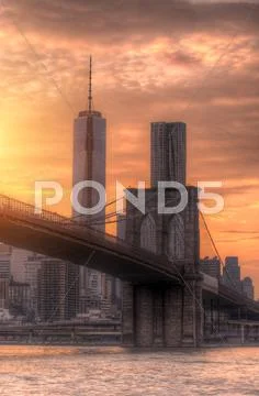 Brooklyn Bridge in NYC Stock Photos