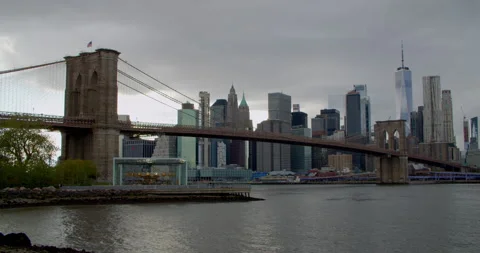Brooklyn Bridge Park Dumbo W 5.09.20 BMCC Pocket 4K00135376 Stock Footage 130657624