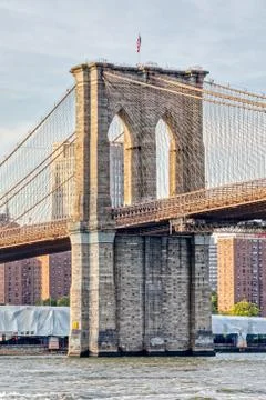 Brooklyn Bridge pylon detail in New York Fotos Stock