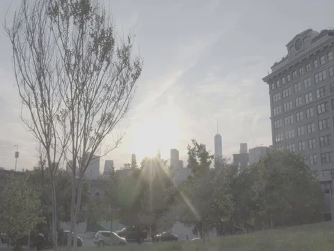 Brooklyn Bridge reveal Stock Footage 75937222