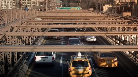 Brooklyn bridge at sunset. New York, USA.  Stock-Footage 44101945