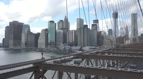 Brooklyn bridge traffic 스톡 동영상 12319392