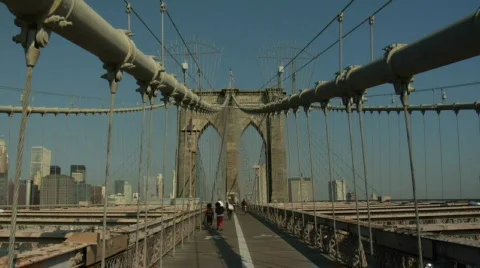 Brooklyn Bridge walk Stock Footage 156376