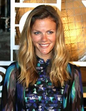  Brooklyn Decker at The Fall Installment of The Shops At Target in New Yor... Fotos Stock
