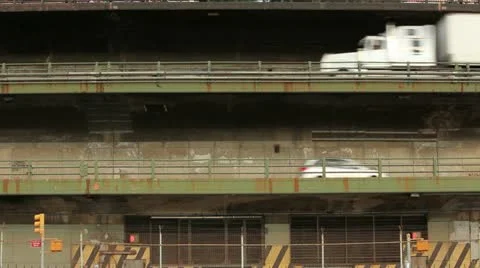 Brooklyn Queens Expressway in Brooklyn 動画素材 20988542