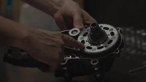 Brose Mid-Drive Motor Internal Gear and Cover Demonstration – No Audio Stock Footage 329633851