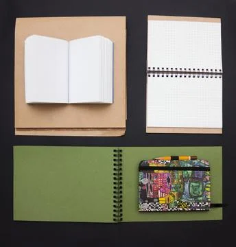 Brown and green blank notebboks Stock Illustration