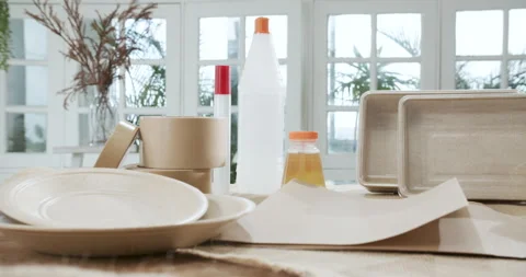 Brown Biodegradable Tapioca Packaging and Products 動画素材 204845981