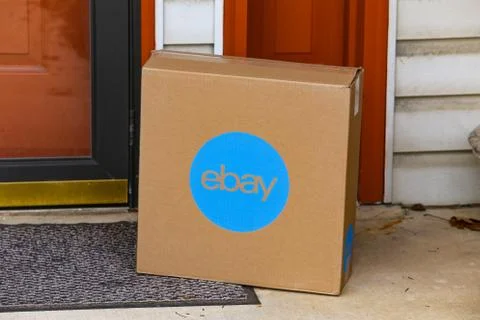 Brown eBay Box at Front Door Stock Photos