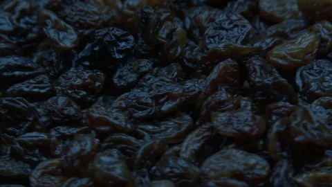 Brown raisins 스톡 동영상 79311758