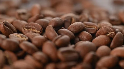 Brown roasted coffee beans, close up 스톡 동영상 265032993