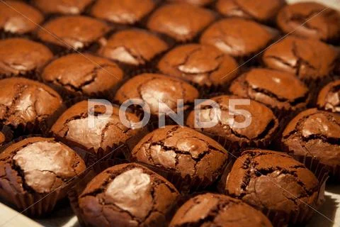 Brownies in the oven Stock Photos