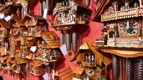 Bruges Cuckoo Clock Video stock 299775431