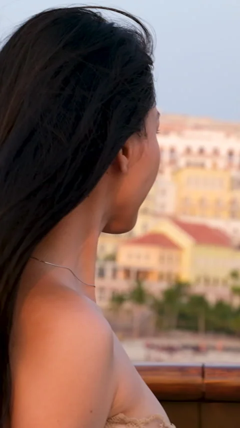 Brunette model posing sunset sky background portrait. Smiling face of girl Stock-Footage 295276039