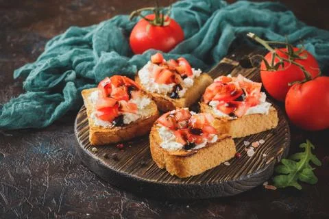 Bruschetta with tomatoes 库存照片