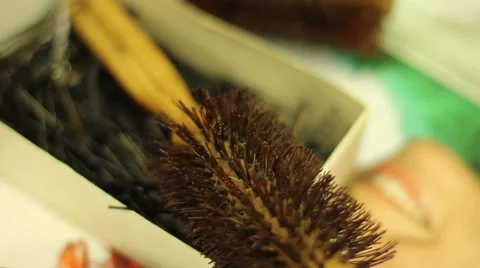 Brush hair Video stock 32107530