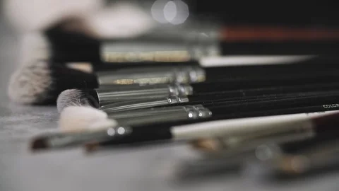 Brush set for make-up on table Stock-Footage 98450443