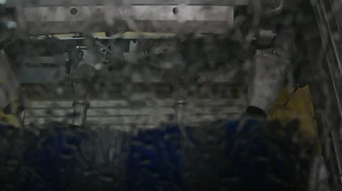 Brush washing car Stock Footage 39763176