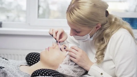 Brushing eyelashes Stock Footage 71256749