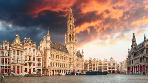 Brussels grand square at sunset, Time lapse Stock Footage 105640385