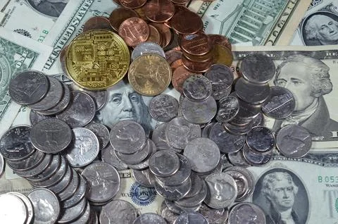 BTC the 1st decentralized cryptocurrency, nodes in P2P bitcoin network on b.. Stock Photos