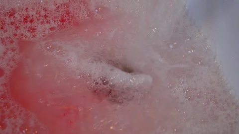 Bubblebath is added to a running bath 库存影片 98659221