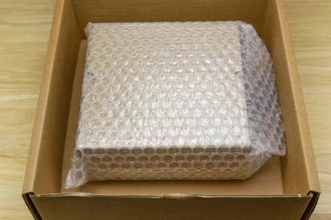 Bubbles covering the box by bubble wrap for protection product cracked Photos