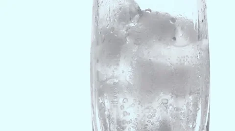 The bubbles in the glass Stock-Footage 62895265