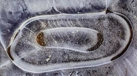 Bubbles in ice Stock-Fotos