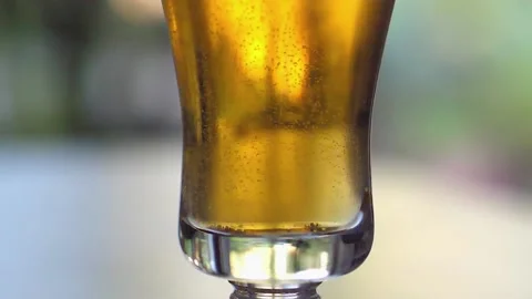 BUBBLES INSIDE A BEER 스톡 동영상 134635400