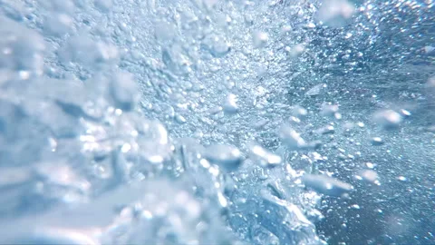Bubbles motion in blue water in slow motion 스톡 동영상 88343813