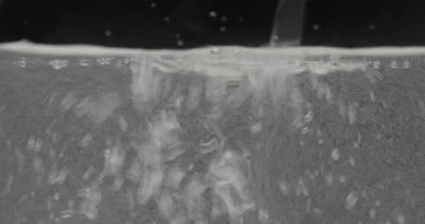 Bubbles rising to the surface. Air bubbles in water 스톡 동영상 169869727