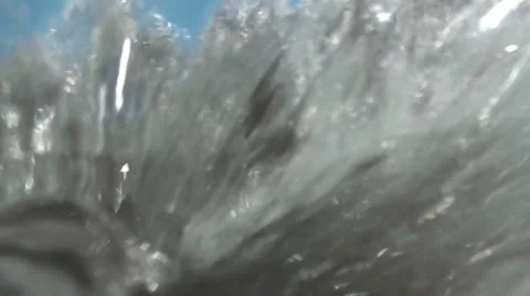 Bubbles of the sea waves Vidéo 22922054