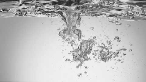 Bubbles in the water in slowmo Stock Footage 151795375