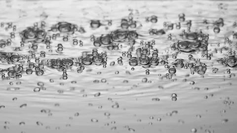 Bubbles in the water in slowmo Stock Footage 153264611