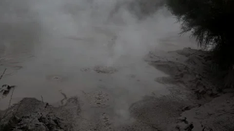 Bubbling hot mud pool in Wai-O-Tapu thermal wonderland, Rotorua. Stock Footage 137226325