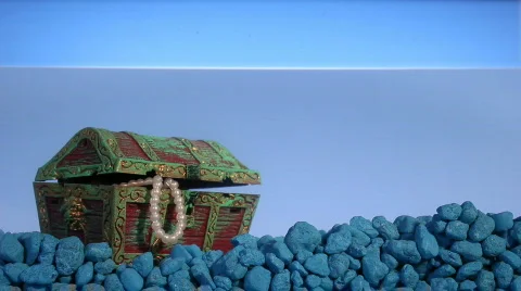 Bubbling Treasure Chest Video stock 800493