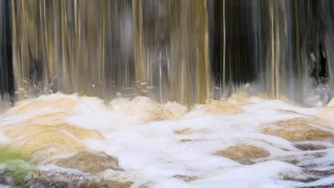 Bubbling water Video stock 289403436