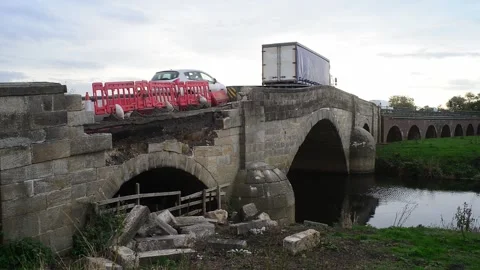 Bubwith,yorkshire,11th, October, 2025 damaged bubwith bridge Stock Footage 318543262