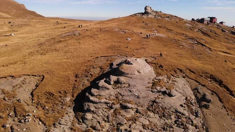 Bucegi plateau sphinx rotate left 動画素材 129877390