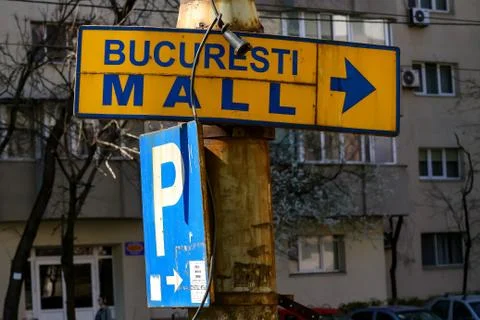 Bucharest Mall indicator Fotos Stock